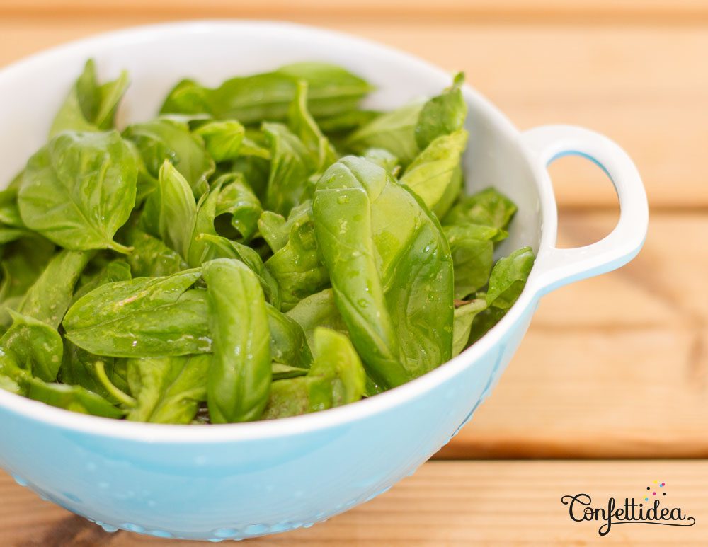 How to Dry Basil (easy and fast way)