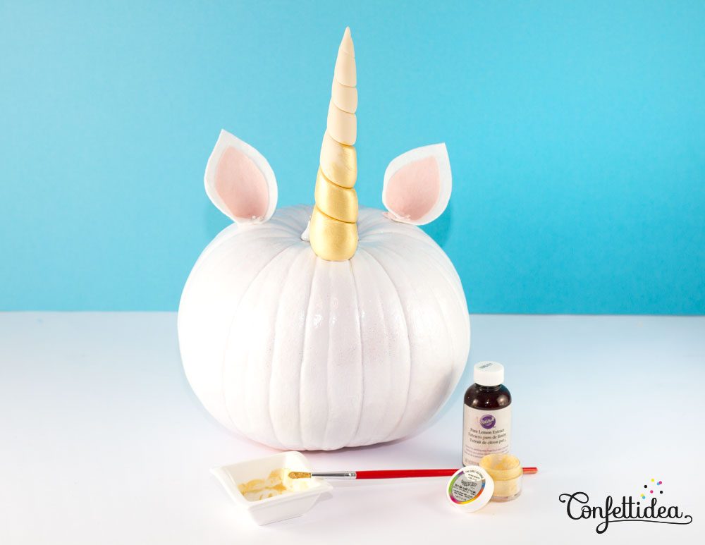 DIY Halloween Unicorn Pumpkins Confettidea